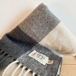 Avoca Vintage Pure Wool Check Scarf